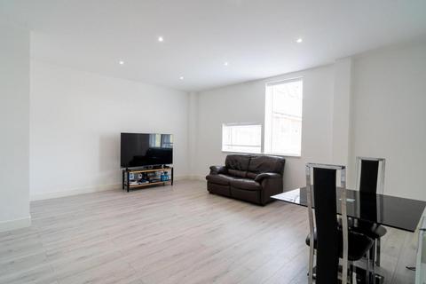 2 bedroom flat for sale, Aylesbury,  Buckinghamshire,  HP19