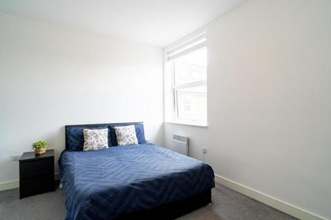 2 bedroom flat for sale, Aylesbury,  Buckinghamshire,  HP19