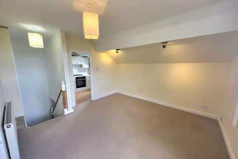 1 bedroom flat to rent, Heaton Moor Road, Heaton Moor, Stockport, SK4