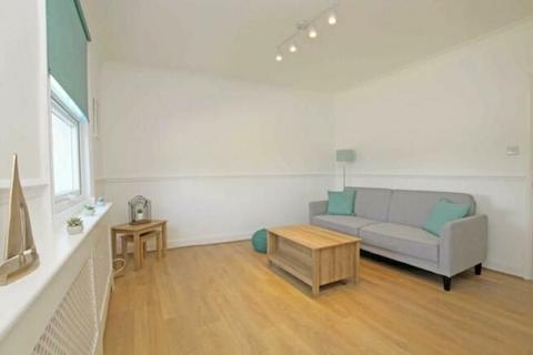 2 bedroom apartment for sale, Whitton Road, Hounslow TW3