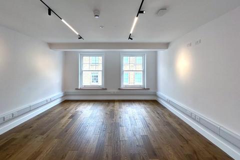 Office to rent, Office (E Class) – 5 D'arblay Street, Soho, London, W1F 8DL