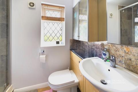 26 Walsingham Gardens, Epsom, KT19 0LU