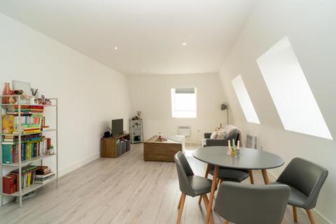 1 bedroom flat for sale, Aylesbury,  Buckinghamshire,  HP19