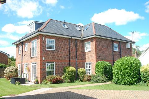 1 bedroom apartment for sale, Layters Green Lane, Chalfont St. Peter, Gerrards Cross, Buckinghamshire, SL9