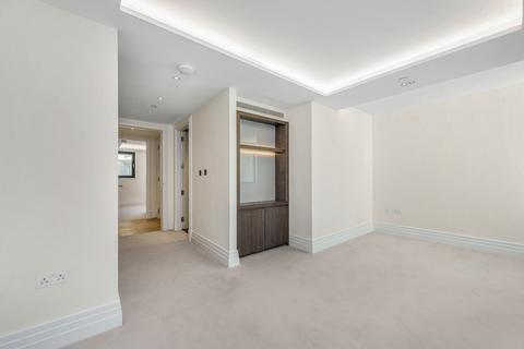 2 bedroom apartment to rent, Kensington Gardens Square London W2