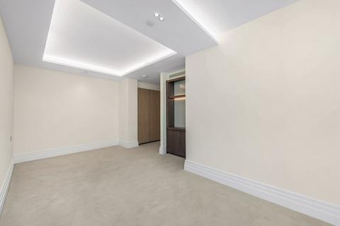 2 bedroom apartment to rent, Kensington Gardens Square London W2