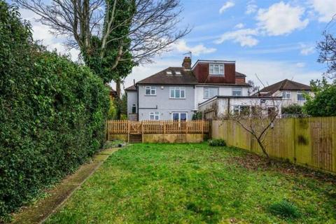60 Merland Rise, Epsom, KT18 5RW