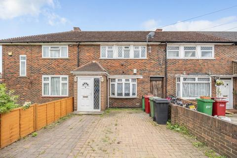 3 bedroom end of terrace house to rent, Slough,  Berkshire,  SL3