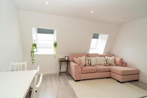 1 bedroom flat for sale, Aylesbury,  Buckinghamshire,  HP19