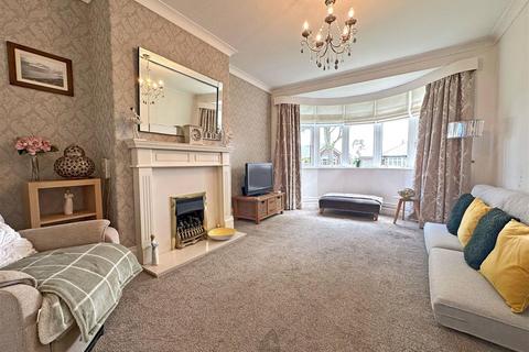 2 bedroom semi-detached bungalow for sale, Verne Road, North Shields, North Tyneside