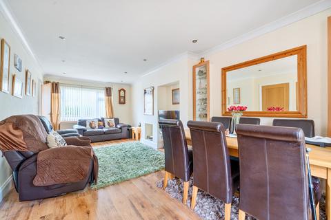 3 bedroom semi-detached house for sale, Heyford Road, Radlett, Hertfordshire