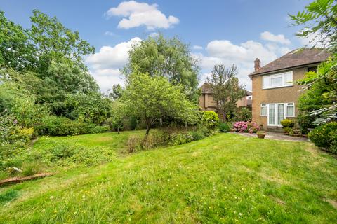 3 bedroom detached house for sale, Monro Gardens, Harrow, Greater London