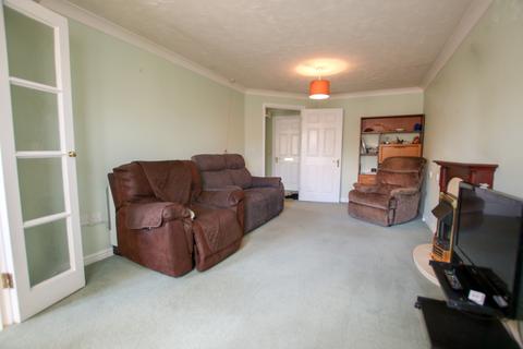 1 bedroom retirement property for sale, Mayflower Court, Oakley Road, Southampton