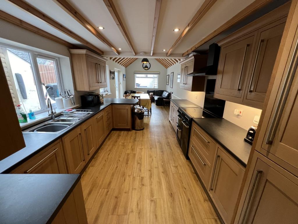 Open Plan Kitchen/Dining Room