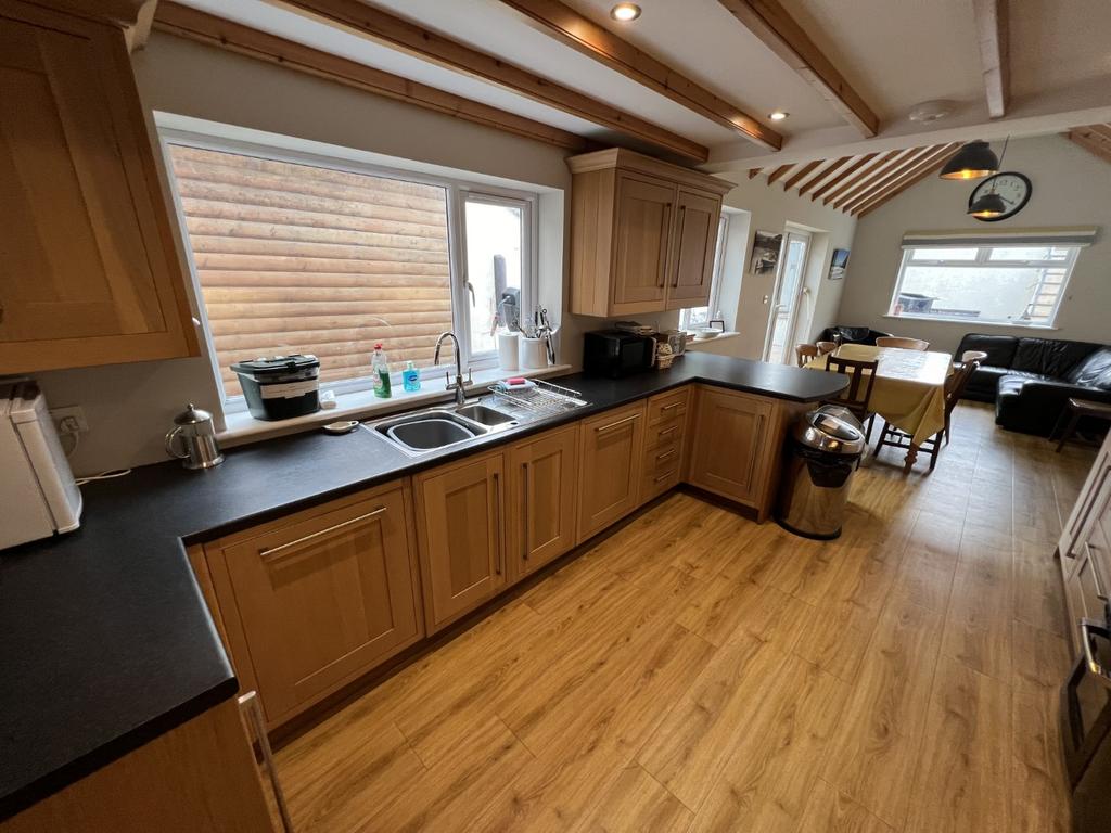 Open Plan Kitchen/Dining Room