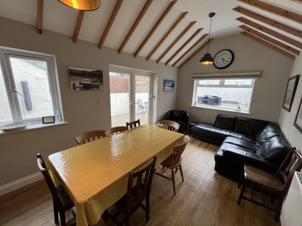 Open Plan Kitchen/Dining Room