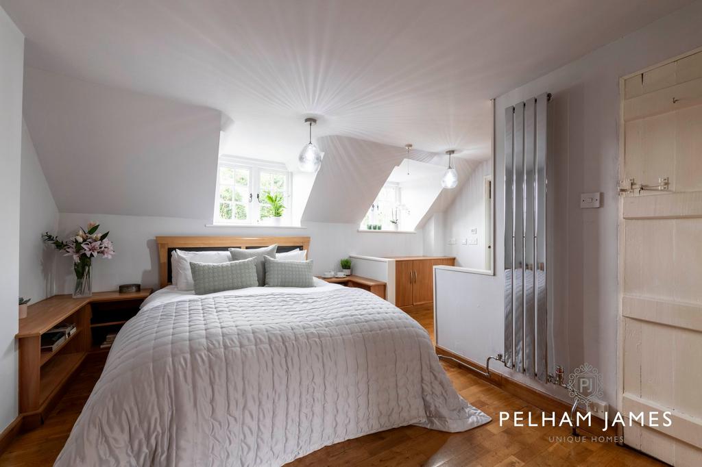 Principal Suite, Riverside Cottage, Stibbington