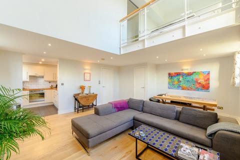 2 bedroom flat for sale, The Beaux Arts Building, 10-18 Manor Gardens, London