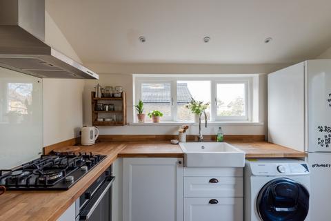 99b Osborne Road, Forest Gate, London, E7 0PW