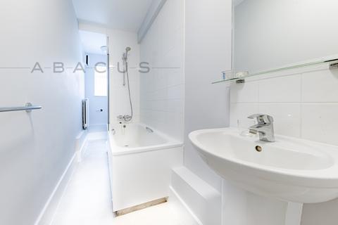 1 bedroom flat to rent, Cleveland Street, London W1T