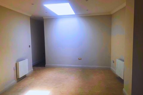2 bedroom ground floor maisonette for sale, Bartholomew Street, Newbury, RG14