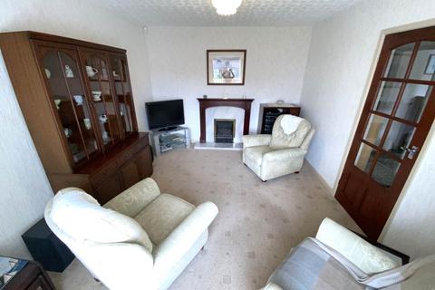 2 bedroom semi-detached house for sale, Ainsdale Crescent, Royton