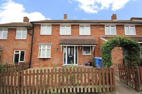 3 bedroom terraced house to rent, Brownrigg Crescent, Bracknell RG12