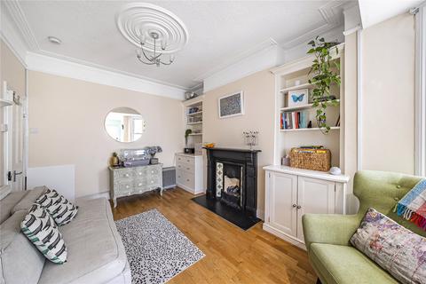 19 Outram Road, London, N22 7AB