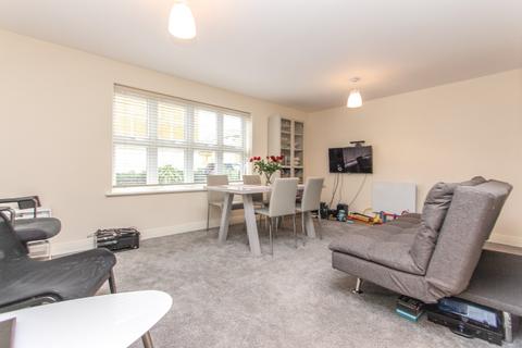 2 bedroom apartment for sale, Hurst Court, Watford WD17