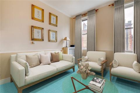 Nevern Square, Earls Court, London, SW5