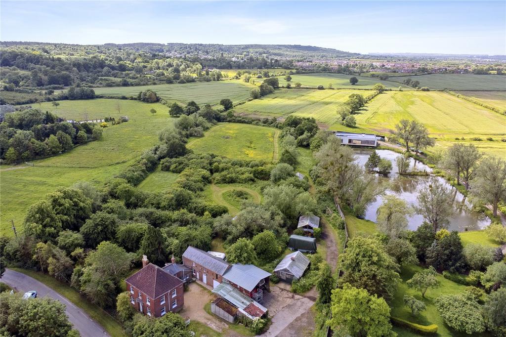 Salford Road, Aspley Guise, Milton... 5 bed detached house for sale £
