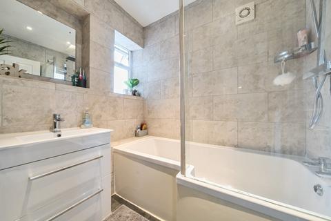 30 Lavender Road, Uxbridge, UB8 3PZ