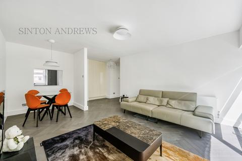 42 Oak Tree Close, London, W5 2AQ