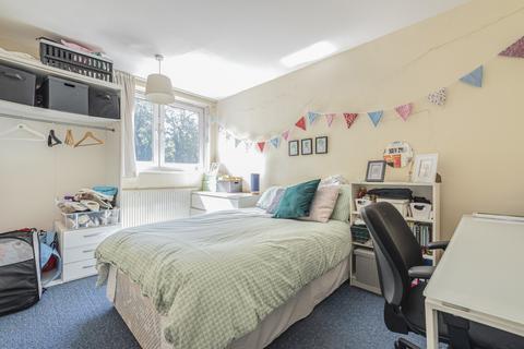 4 bedroom maisonette to rent, Hotspur Street Kennington SE11