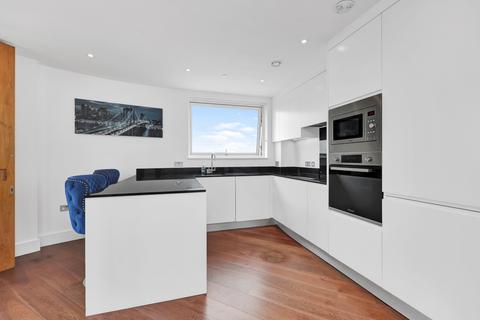 2 bedroom flat for sale, Gateway Tower, Western Gateway, E16