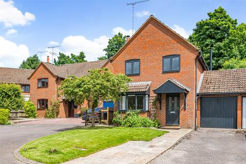 4 bedroom link detached house for sale, West Farm Close, Collingbourne Ducis, Marlborough, Wiltshire, SN8