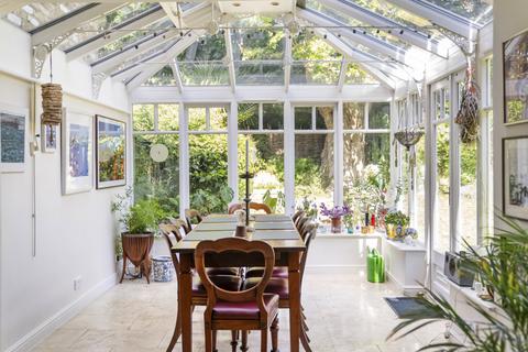 40 Allerton Road, London, N16 5UF