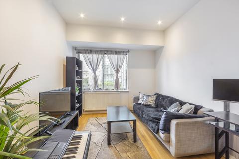 1 bedroom flat for sale, Crown Place Apartments, 20 Varcoe Road, Bermondsey, SE16
