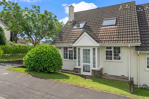 3 bedroom semi-detached house for sale, Fairfield Way, Chillington