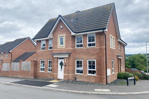 3 bedroom semi-detached house for sale, Thomas Wroe Way, Holmfirth HD9