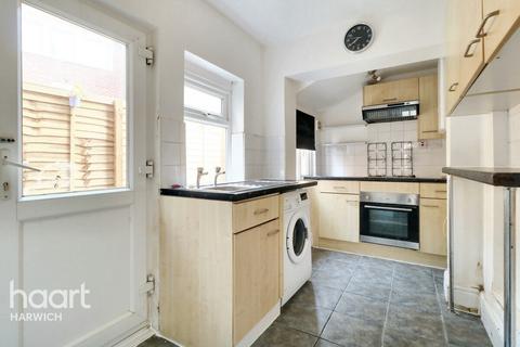 2 bedroom end of terrace house for sale, Hordle Place, Harwich