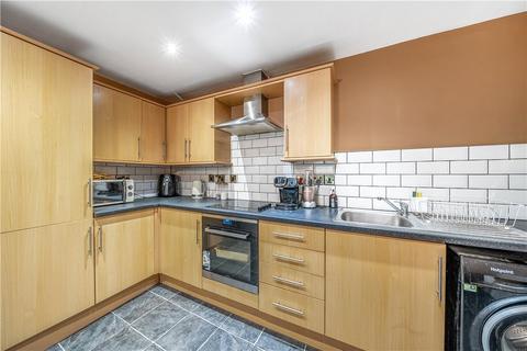 2 bedroom apartment for sale, South Street, Gravesend, Kent