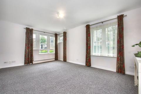 2 bedroom apartment for sale, Morris Court, Perth, PH1