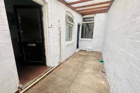 3 bedroom terraced house to rent, Station Road,  Birmingham, B21