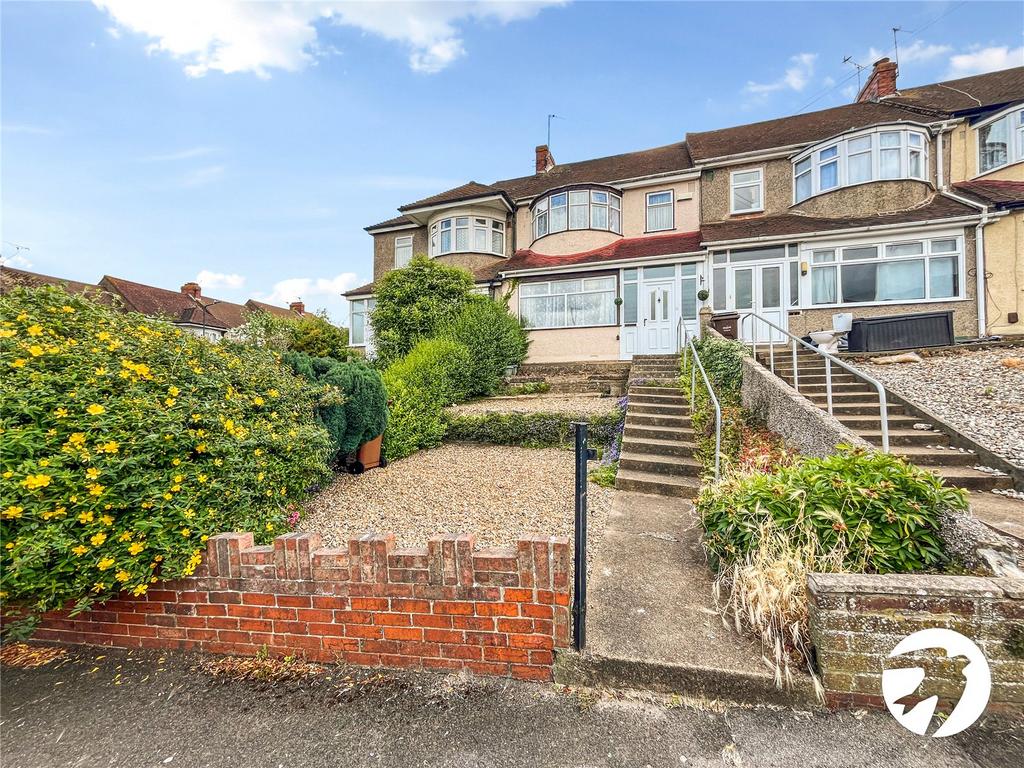 Blenheim Avenue, Chatham, Kent, ME4 3 bed terraced house for sale £