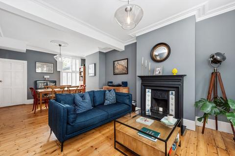 91 Richmond Road, Leytonstone, London, E11 4BT