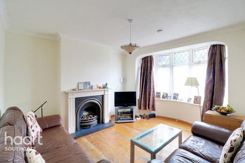 3 bedroom semi-detached house for sale, Colney Hatch Lane, London