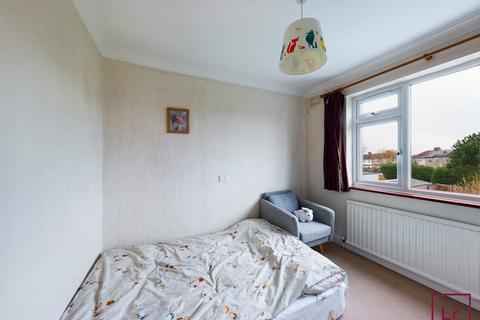 30 Kingswear Road, Ruislip, HA4 6AY