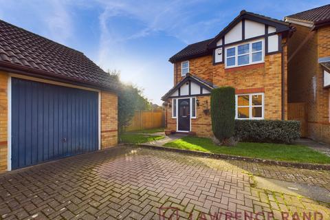 4 bedroom detached house for sale, Wilder Close, Ruislip, HA4