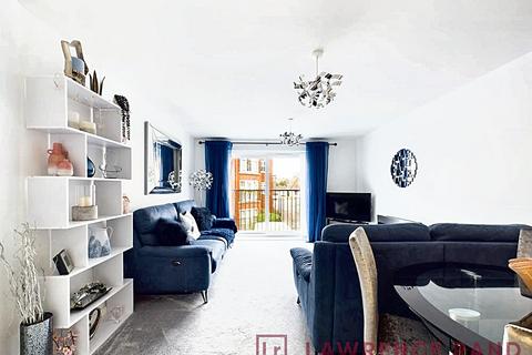 1 bedroom flat for sale, Pembroke Road, Ruislip, Middlesex, HA4